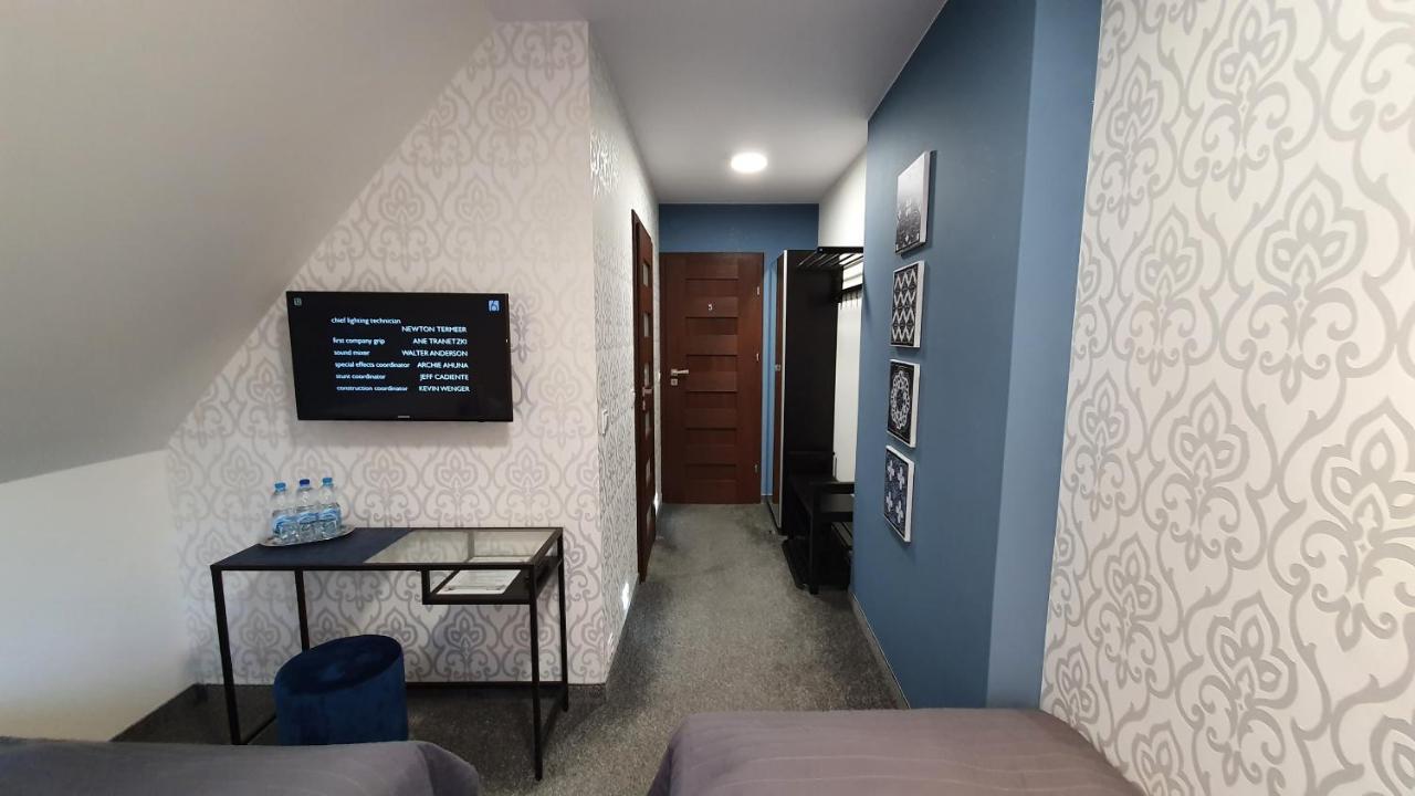 Zajazd Gniewko Mala Karczma Exterior foto
